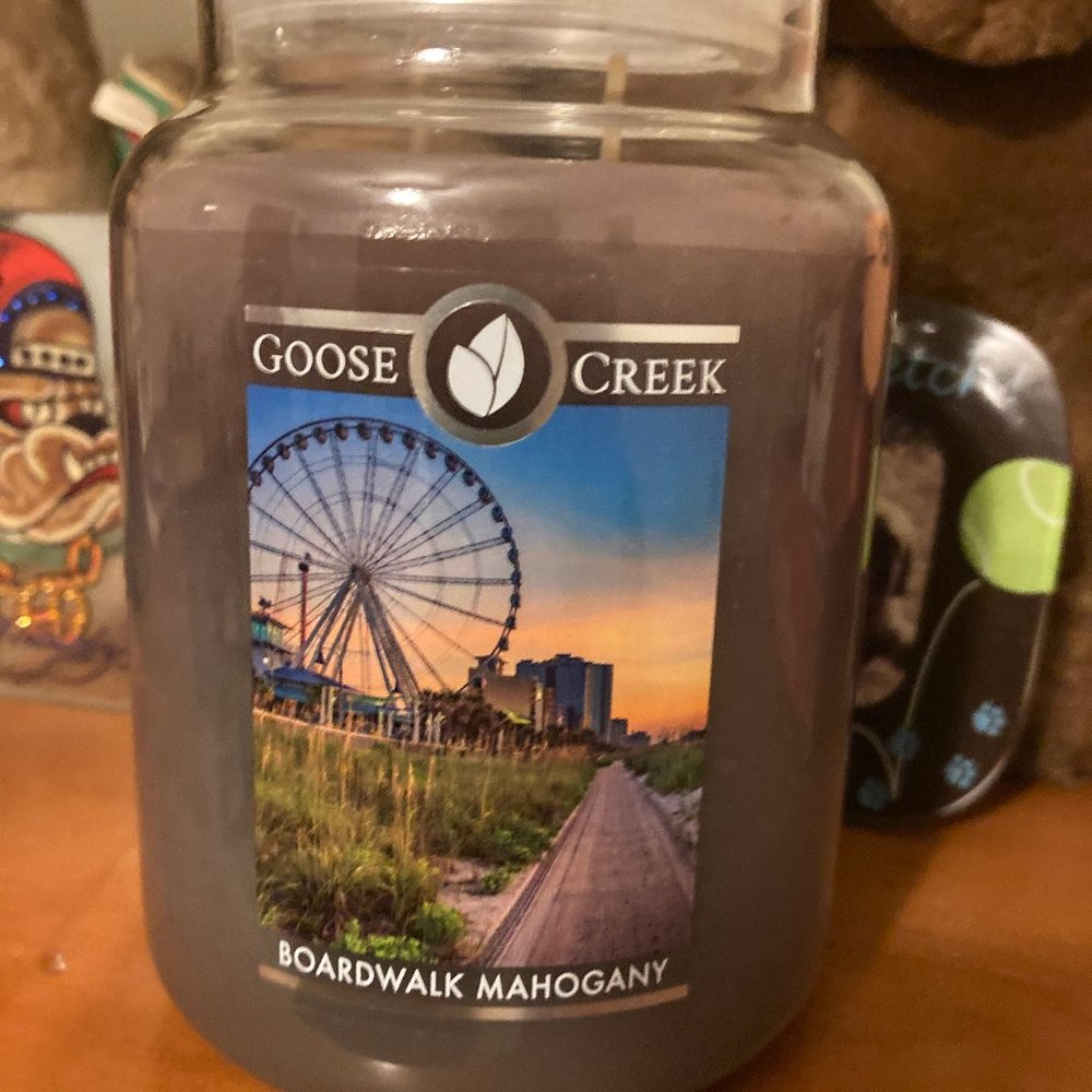 Goose Creek Candle Large Jar, Boardwalk Mahogany